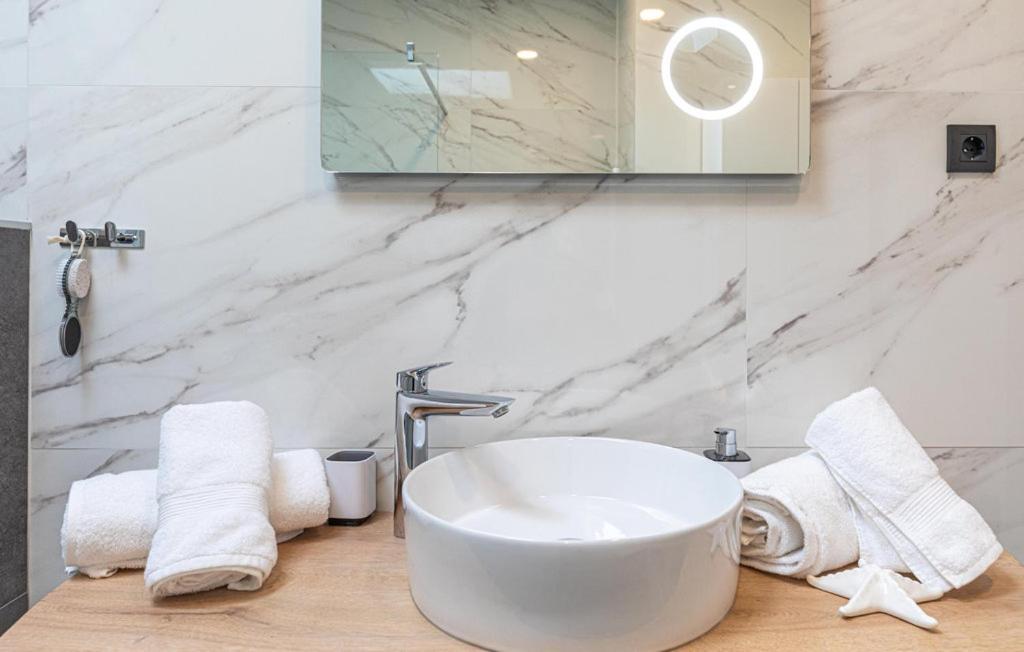 Premium Apartment With Jacuzzi Trogir Exterior foto